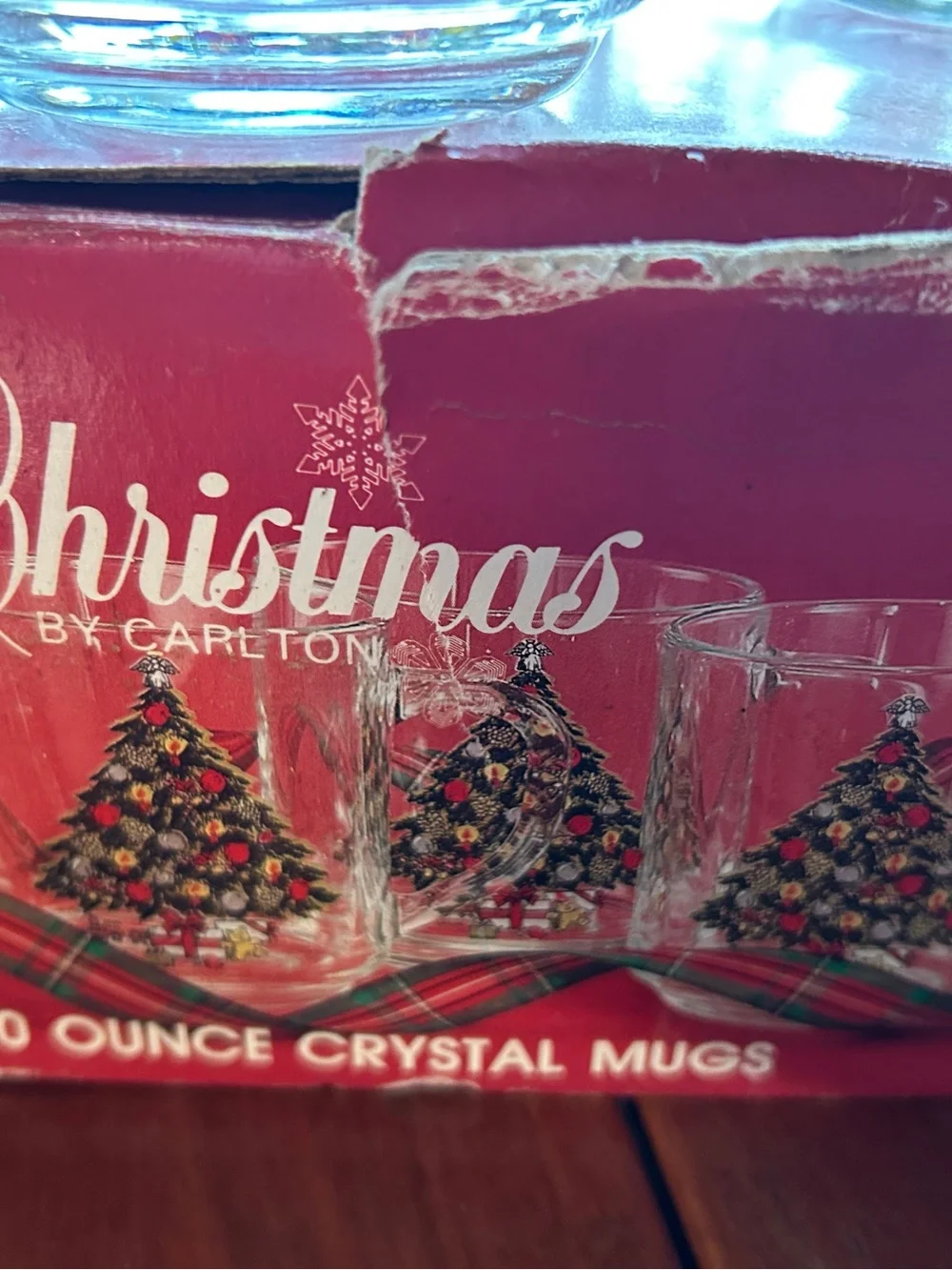 Vintage Christmas Tree Glass Mugs - Set of 4